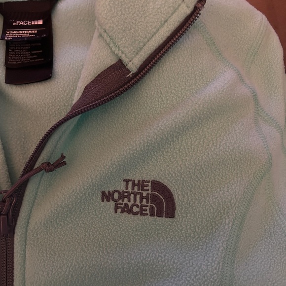 The North Face- Woman’s Glacier Fleece Full Zip Jacket- S - Picture 9 of 10